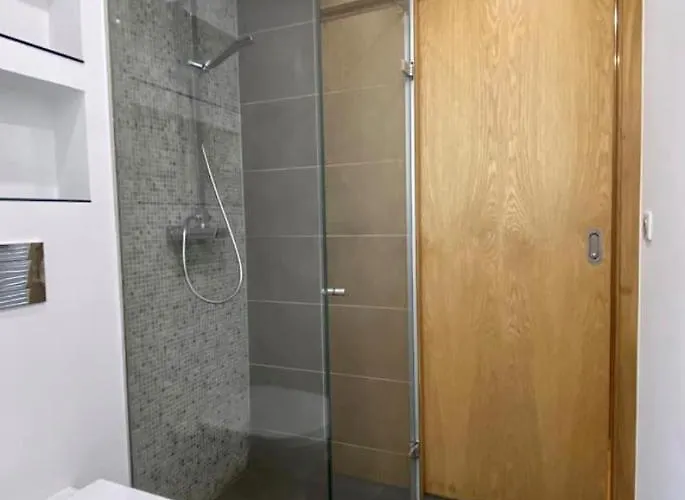 Au Coeur De Cauterets, Joli Duplex De 55m² アパート *